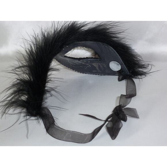 Black cat mask, masquerade mask, mardi gras mask, halloween mask, prom mask - Picture 4 of 5